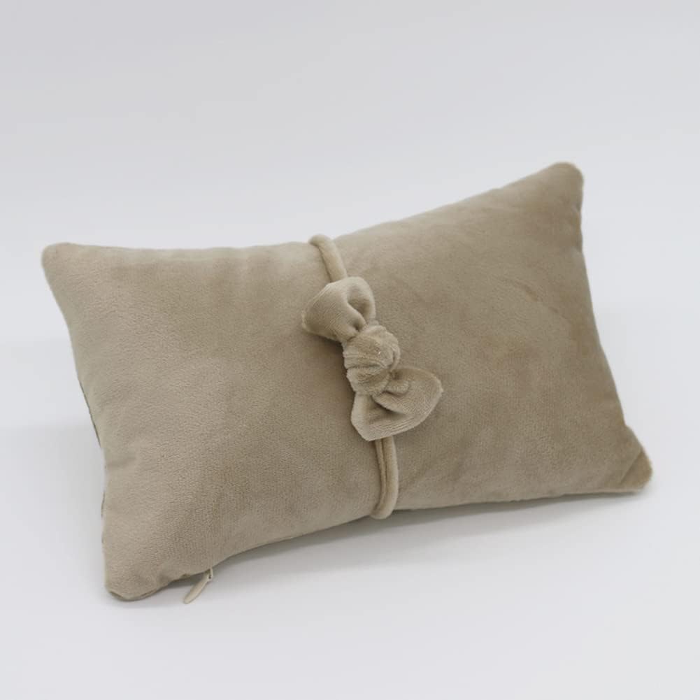Almohada terciopelo para posar bebé con diadema bronceado