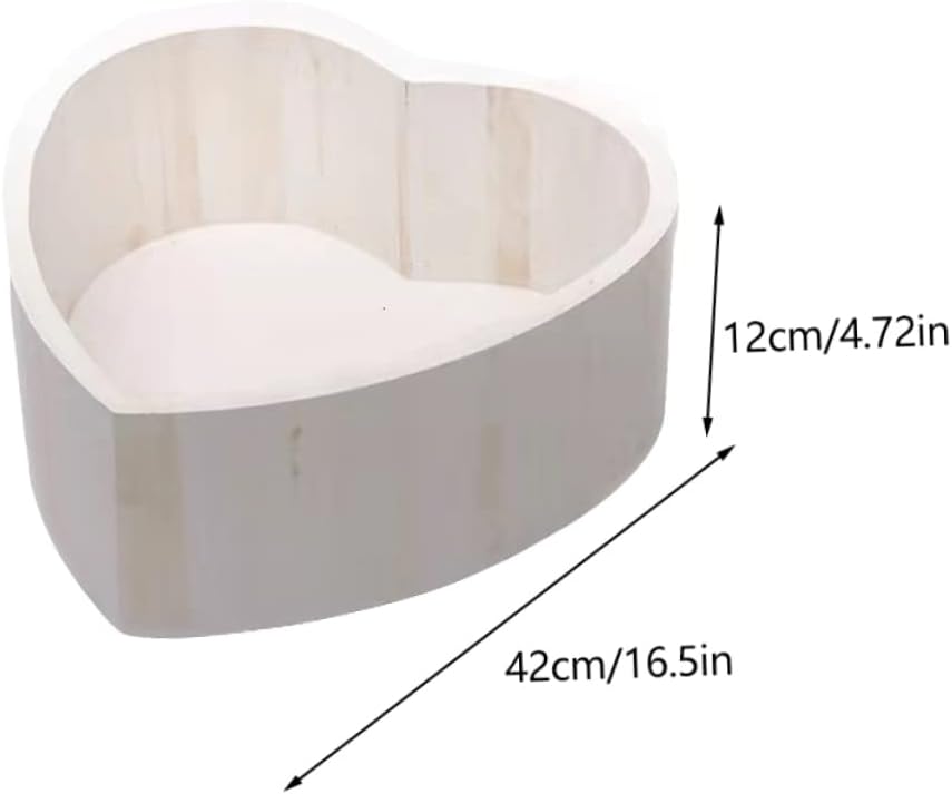 Estuche corazón para recién nacido madera 16.5x16.5x4.7pulg