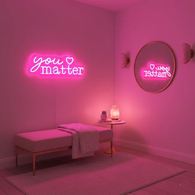 Letrero Neón Rosa con Corazón You Matter