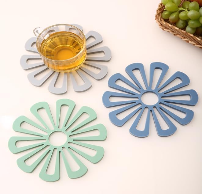 Juego de 3 salvamanteles de silicona en forma de flor antideslizantes