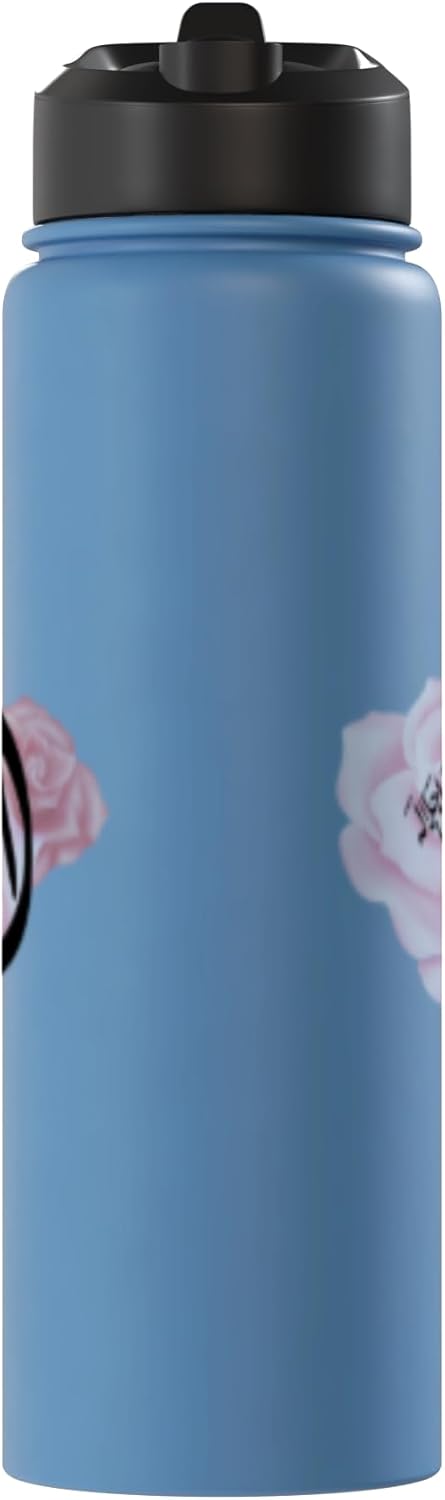 Botella de agua aislada con nombre de Allah en letra árabe