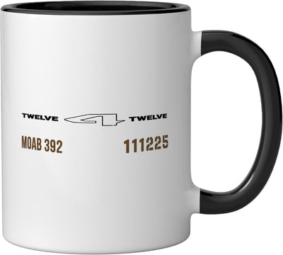 Taza de cerámica Jeep Twelve 4 Twelve Moab 392 color negro y blanco