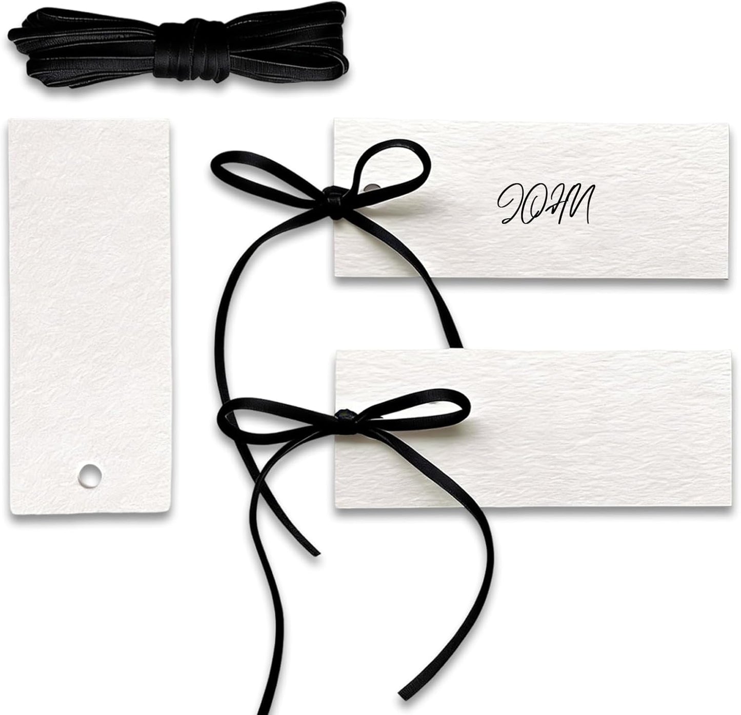 Tarjetas de lugar con cinta de terciopelo negro para bodas y eventos