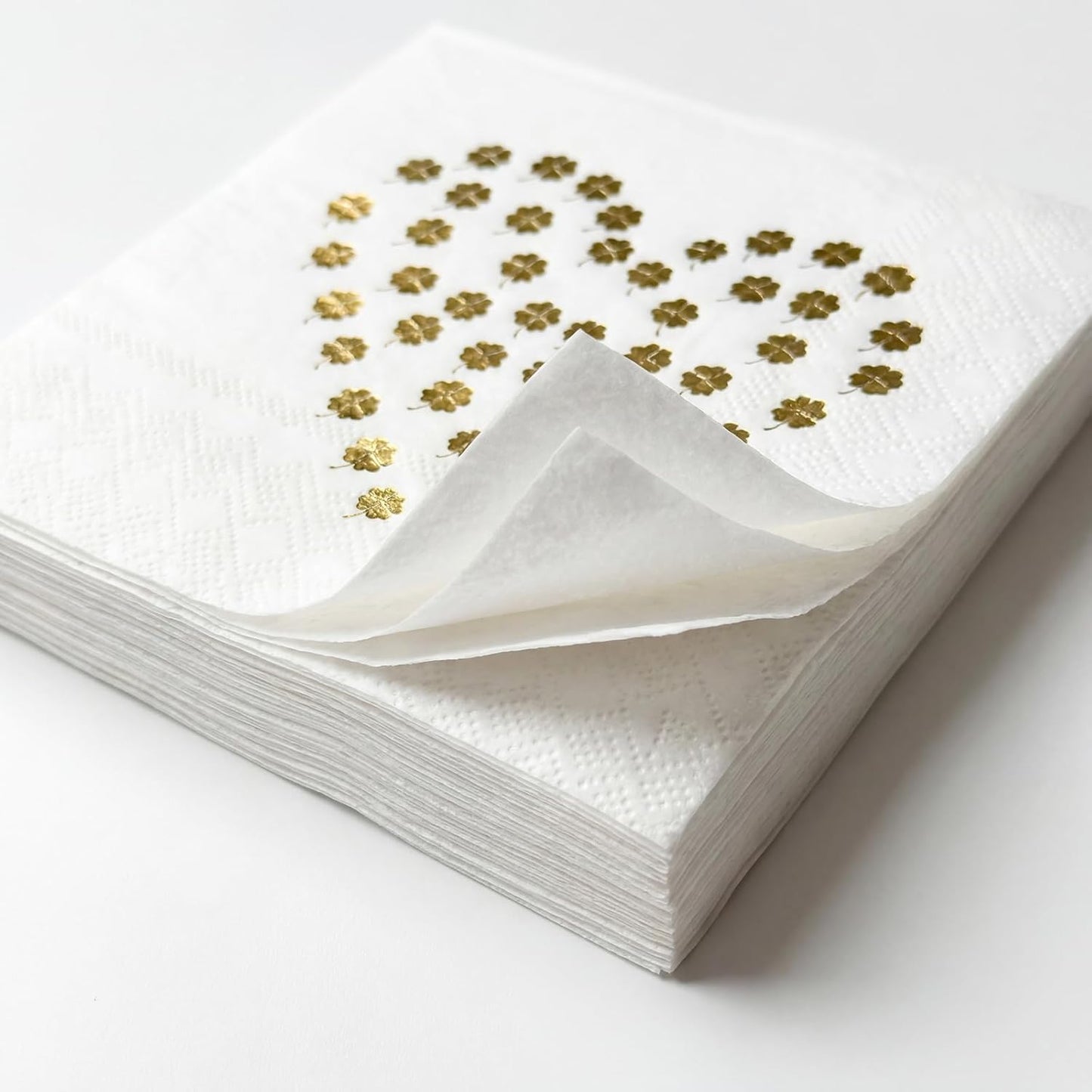 Servilletas de papel elegantes con diseño de clover para recepciones y eventos