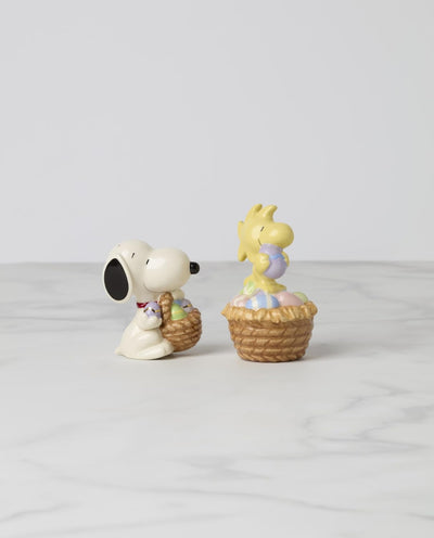 Juego de sal y pimienta Snoopy de Pascua en porcelana para cocina