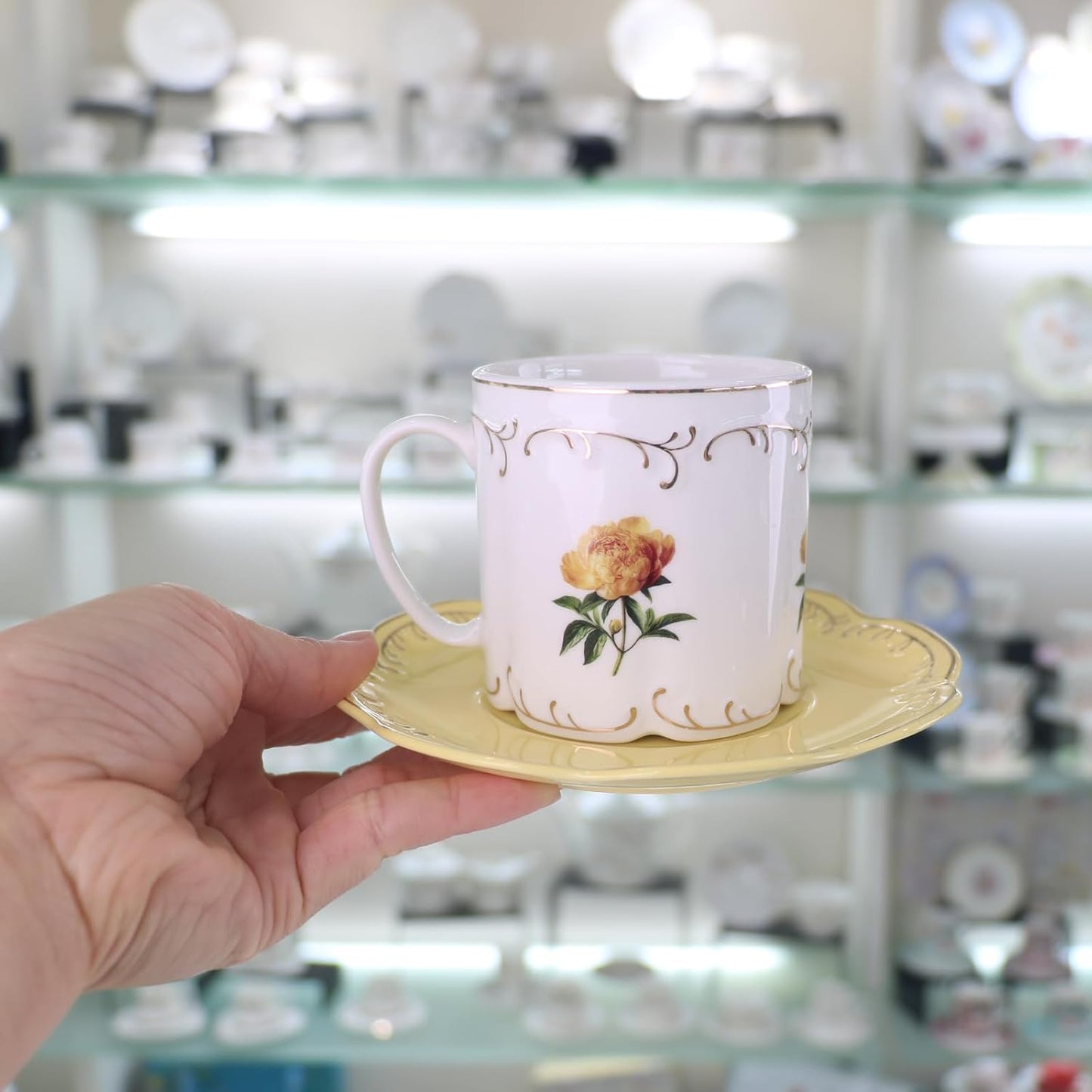 Juego de 6 tazas de té en relieve con glaseado floral