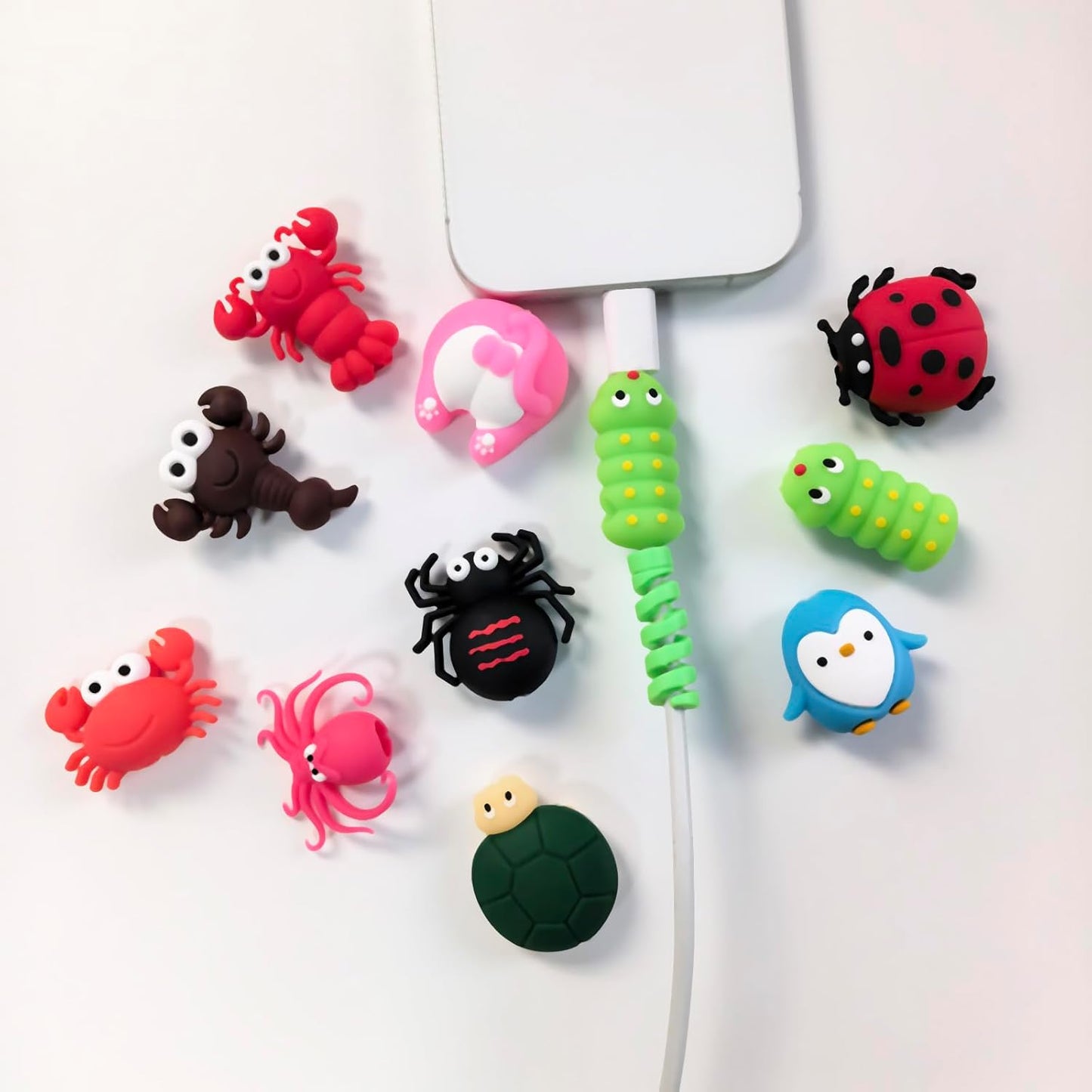 Set 22 protectores cables animales 3D para carga y computadora