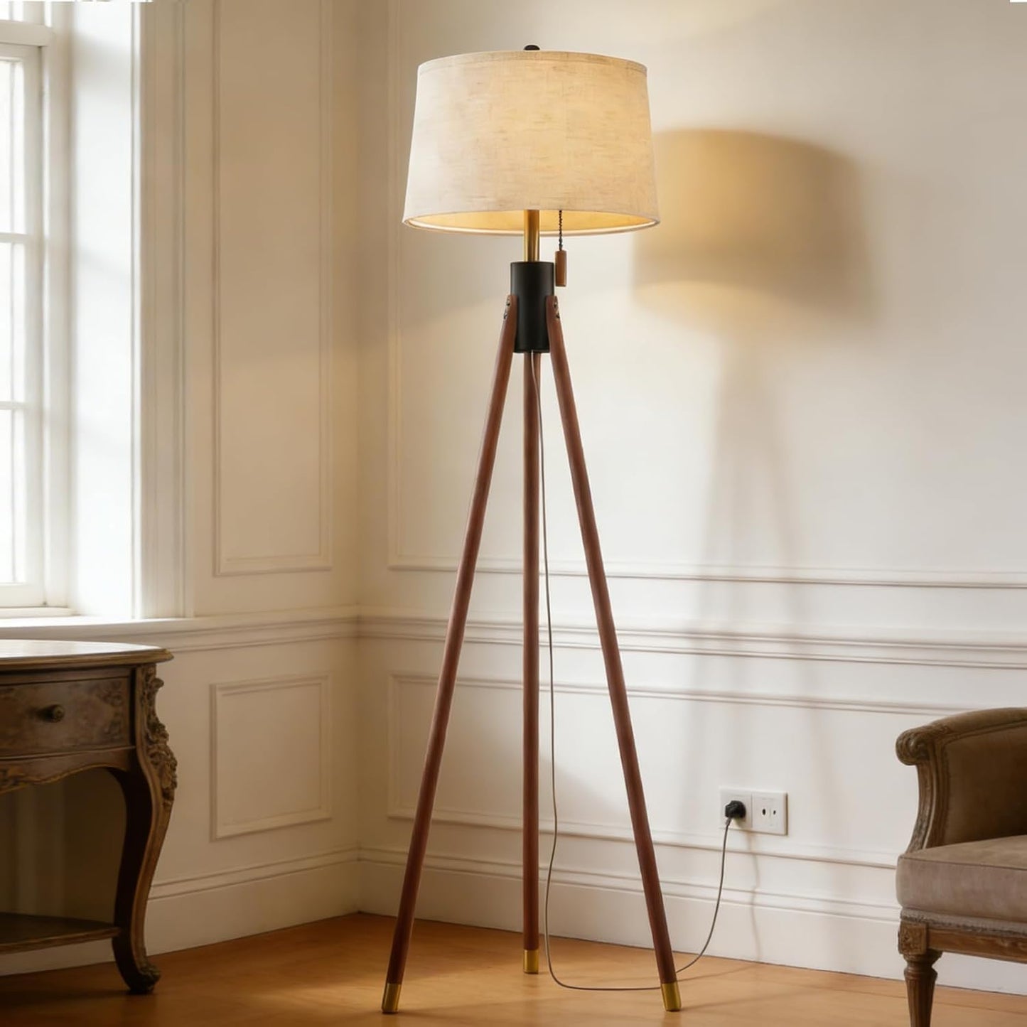 Lámpara pie trípode madera dos tonos acabado negro pantalla lino