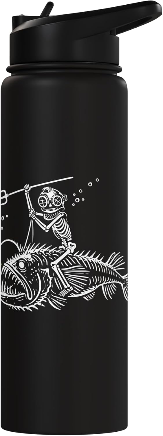 Bottella de agua acero inoxidable aislada para pesca submarina