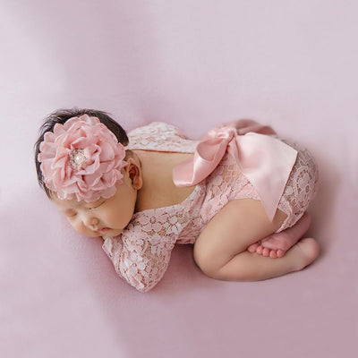 Mameluco encaje bebé niña con diadema flores rosa