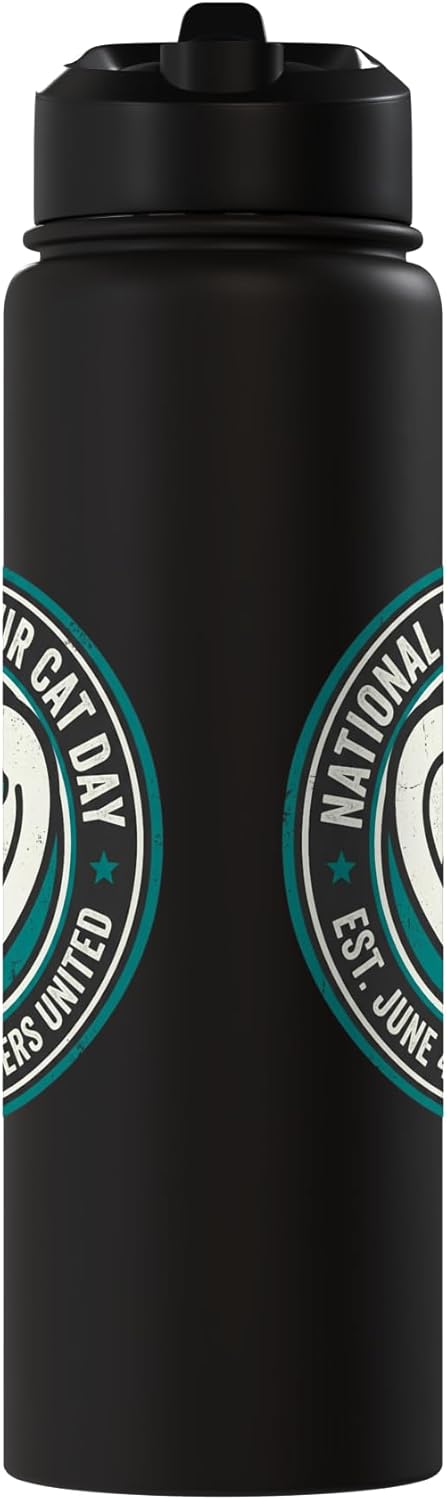 Botella agua acero inox aislada día del gato 4 jun