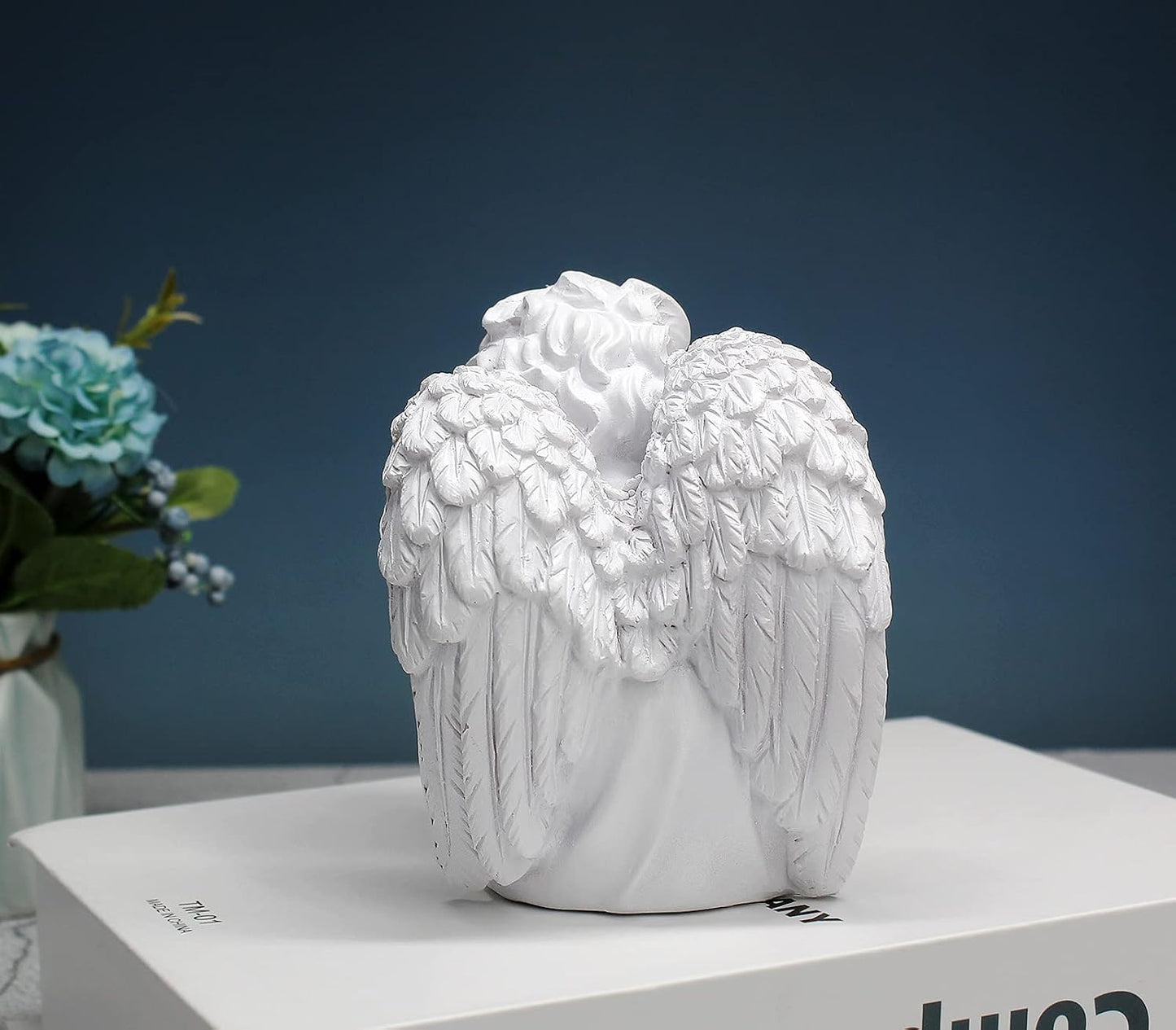 Figura ángel rezando impermeable decoración exterior