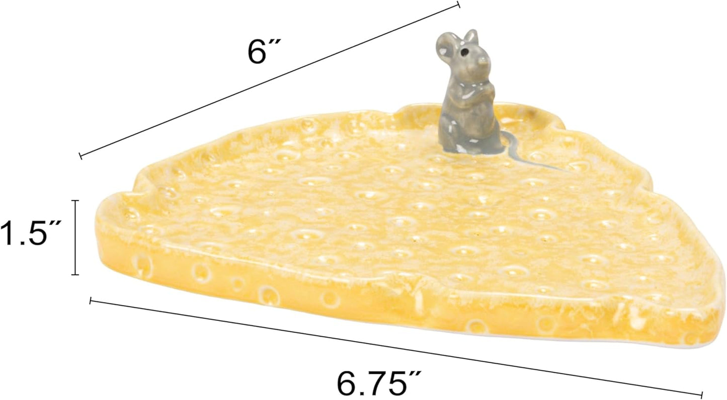 Platos de gres en forma de queso con ratón amarillo