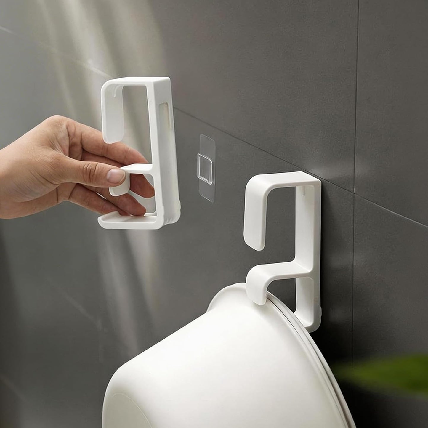 Estante con gancho para lavabo de baño