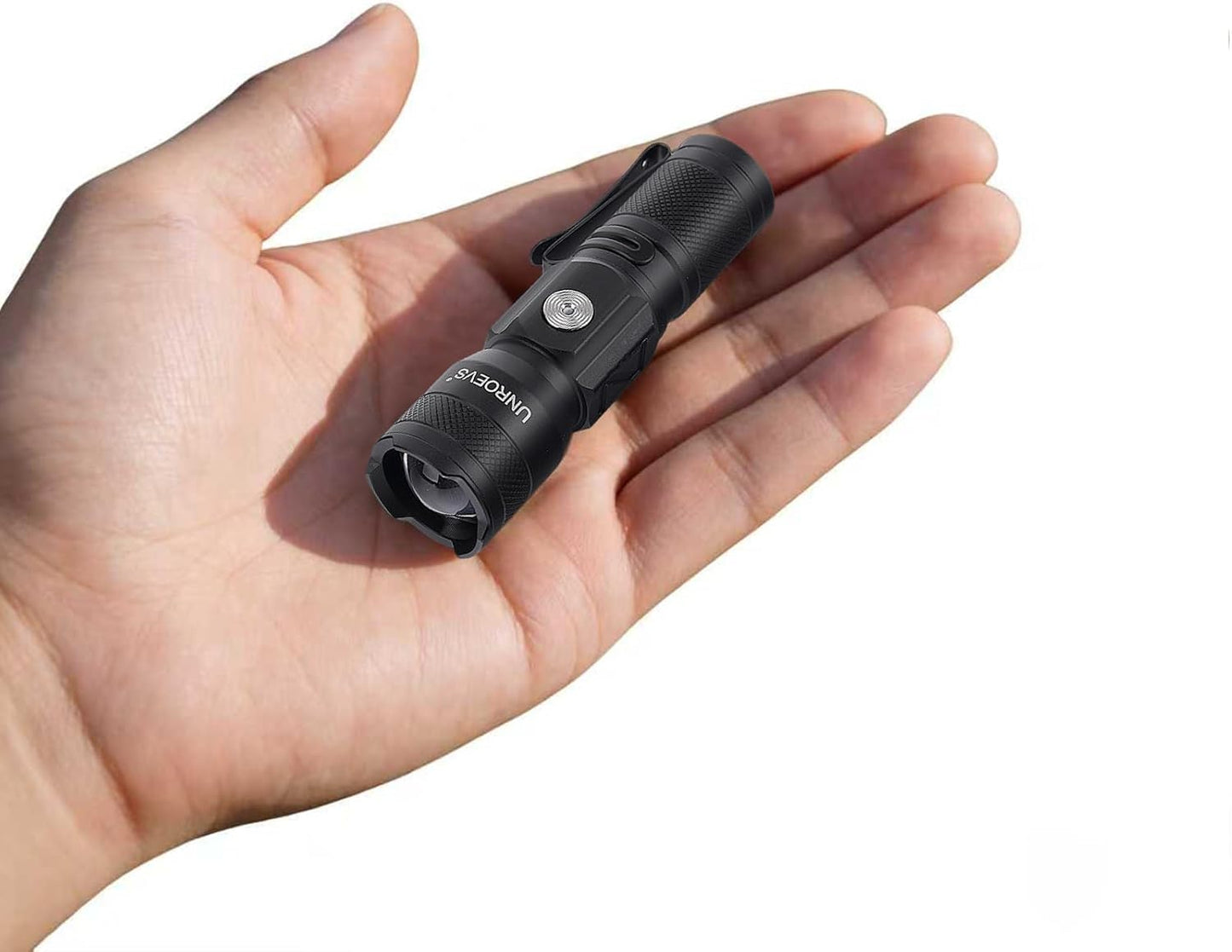 Linterna bolsillo recargable 1200 lúmenes con imán y zoom