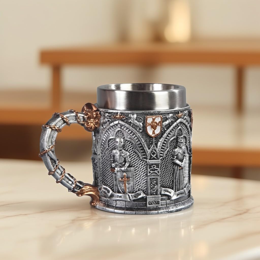 Vaso de acero inoxidable con relieve de caballero vintage
