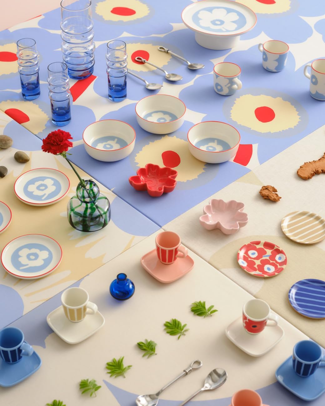 Juego 2 Tazas Porcelana Gres Floral MARIMEKKO