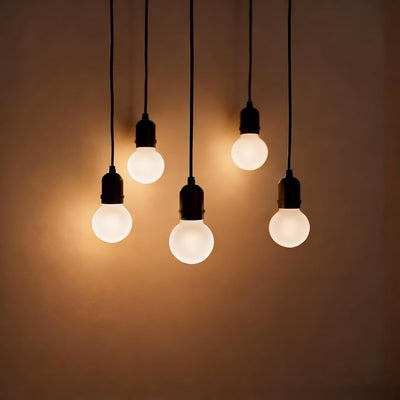 Bombilla LED 2W equivalente a 25W globo corto paquete 6