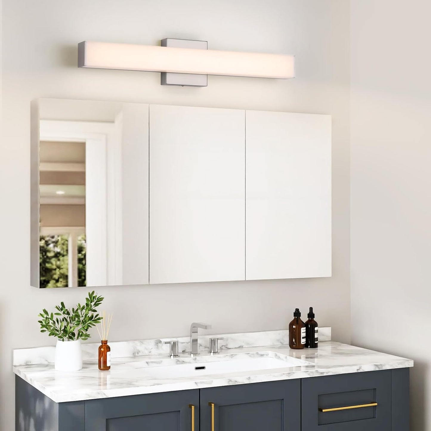 Luz LED baño 23.6pulg moderna color ajustable 18W