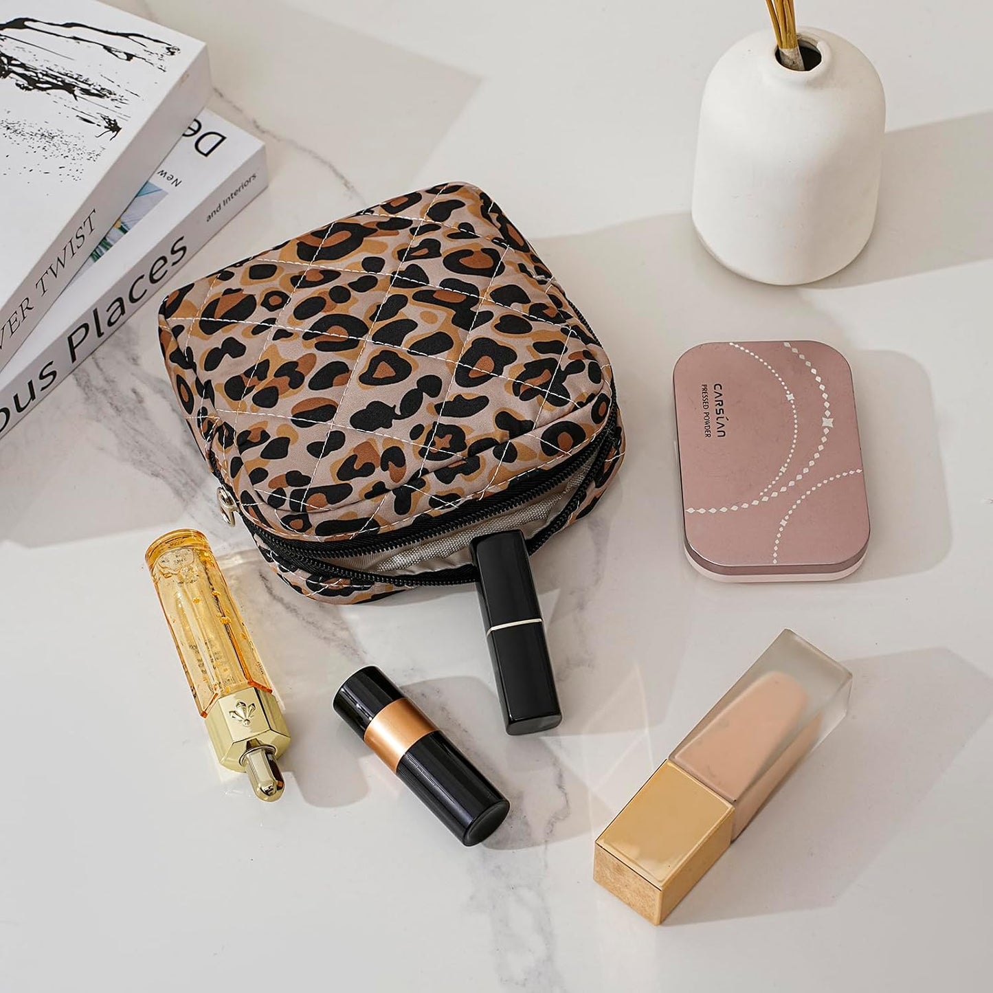 Bolsa cosméticos acolchada con compartimentos cremallera