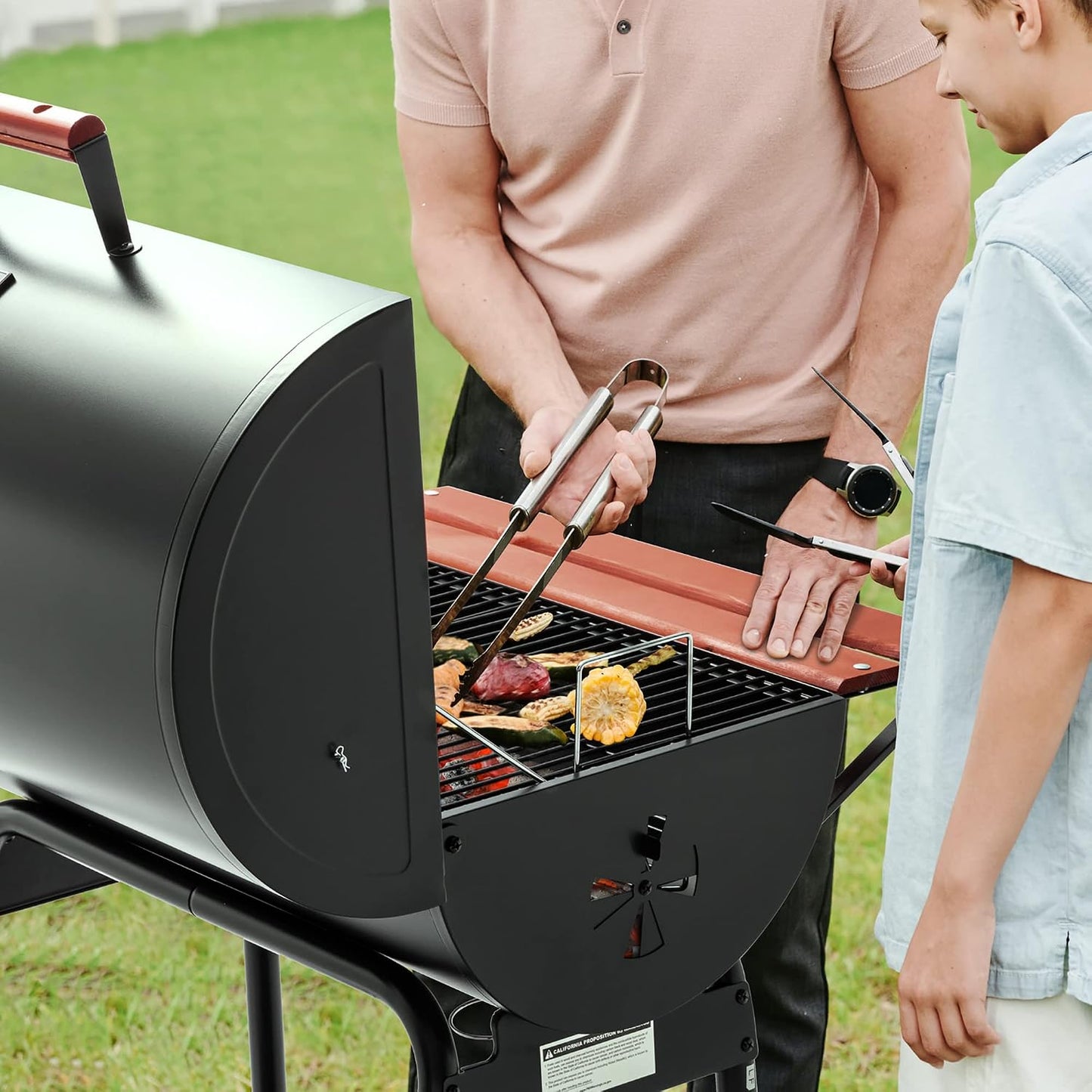 Parrilla carbón 30 barriles mesa madera 4045cm² exterior negro