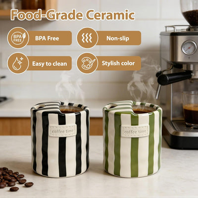 Taza de café de cerámica retro a rayas con orificio para sorber verde
