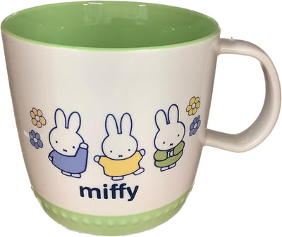 Taza café Miffy blanco base verde tres amigos