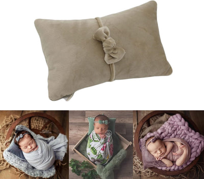 Almohada terciopelo para posar bebé con diadema bronceado