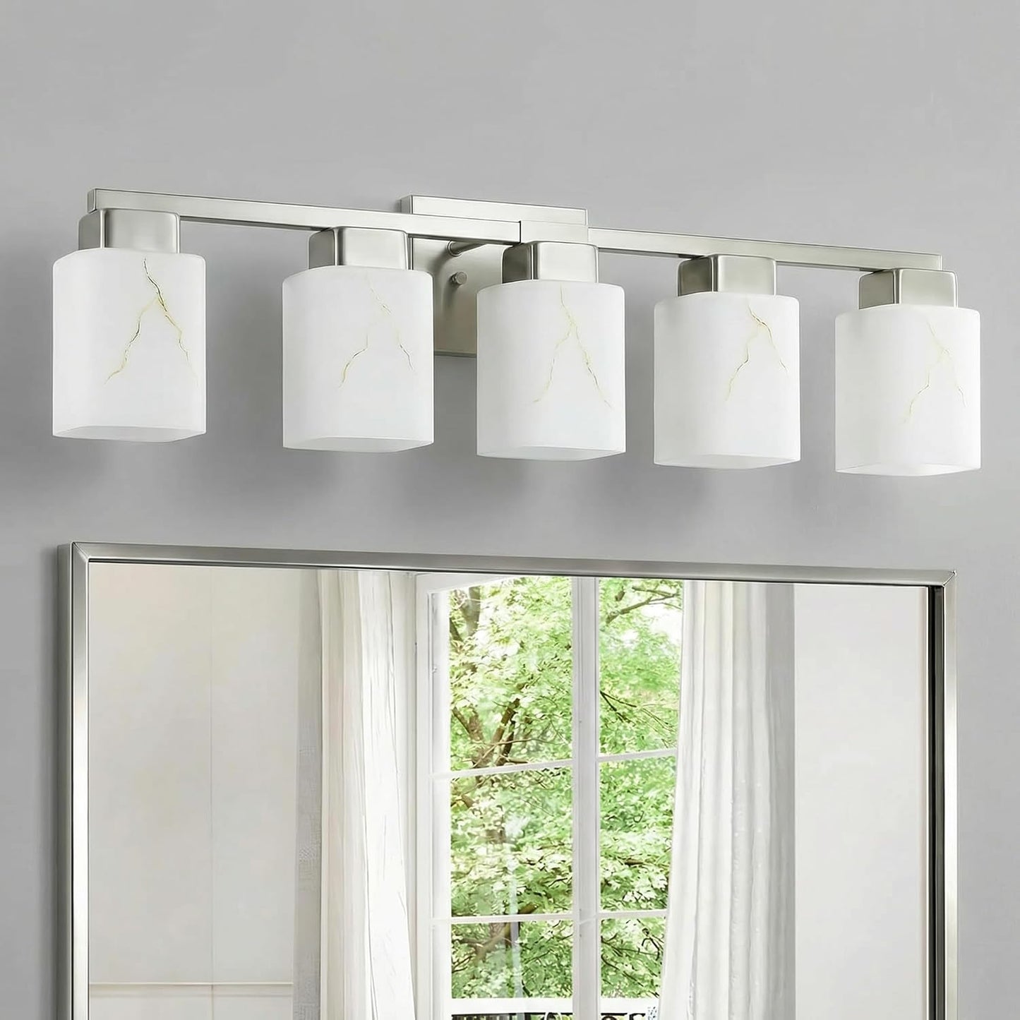 Lámpara baño 5 luces níquel cepillado pantalla mármol blanco E26