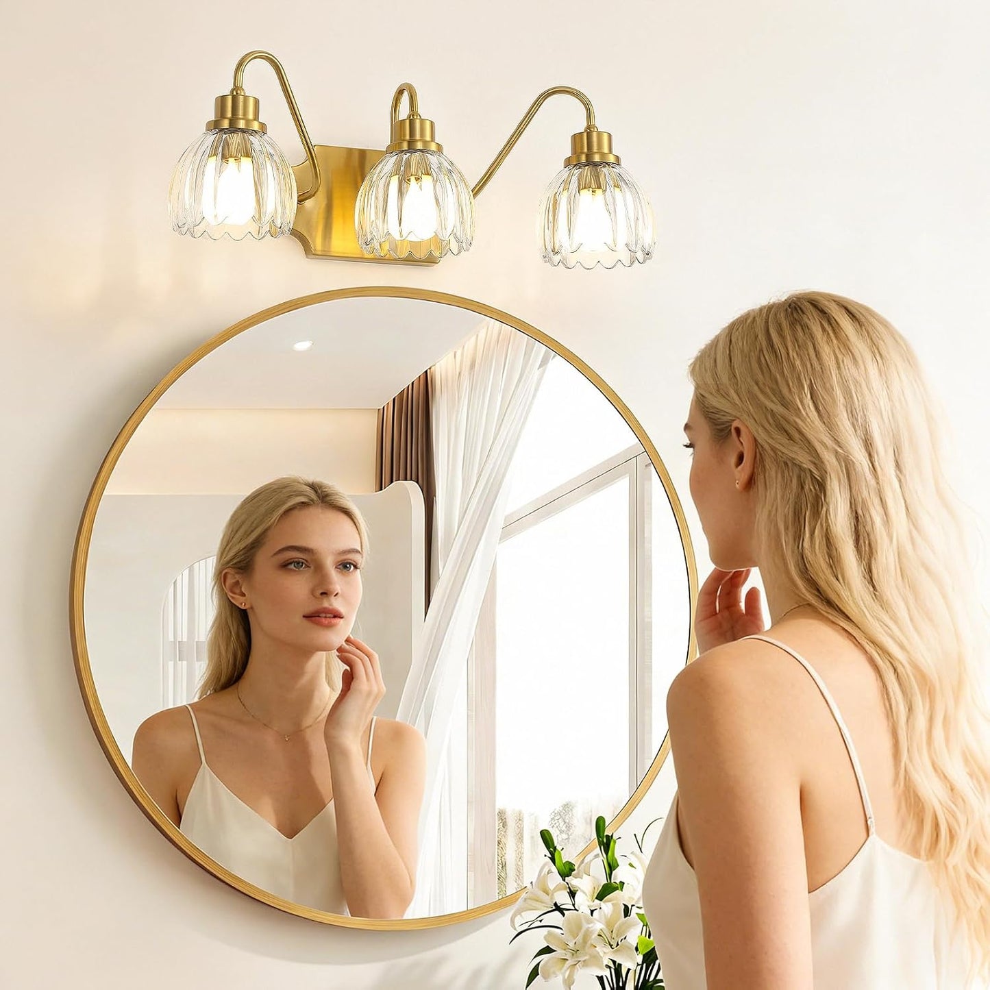 Lámpara tocador baño 3 luces dorada aplique latón tulipán