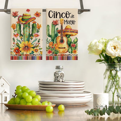 Toallas de cocina Artoid Mode con sombrero de cactus y flores de guitarra 18 x 26