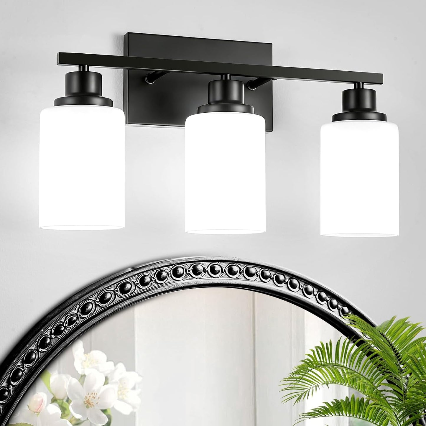 Lámpara baño 3 luces sobre espejo vidrio blanco