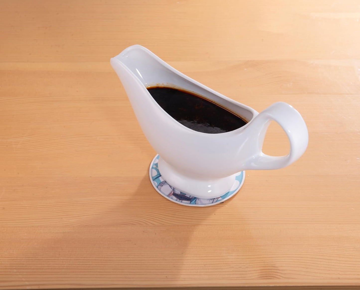 Bote de salsa con cuenco y dispensador blanco