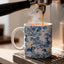 Taza de café azul Toile para mamá Doxie Dachshund French