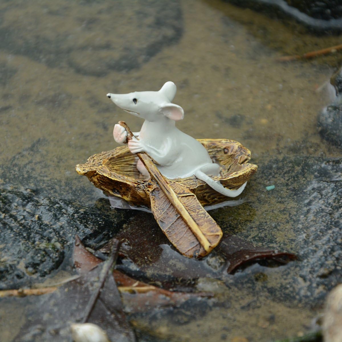 Estatua bote remo ratones mini jardín hadas