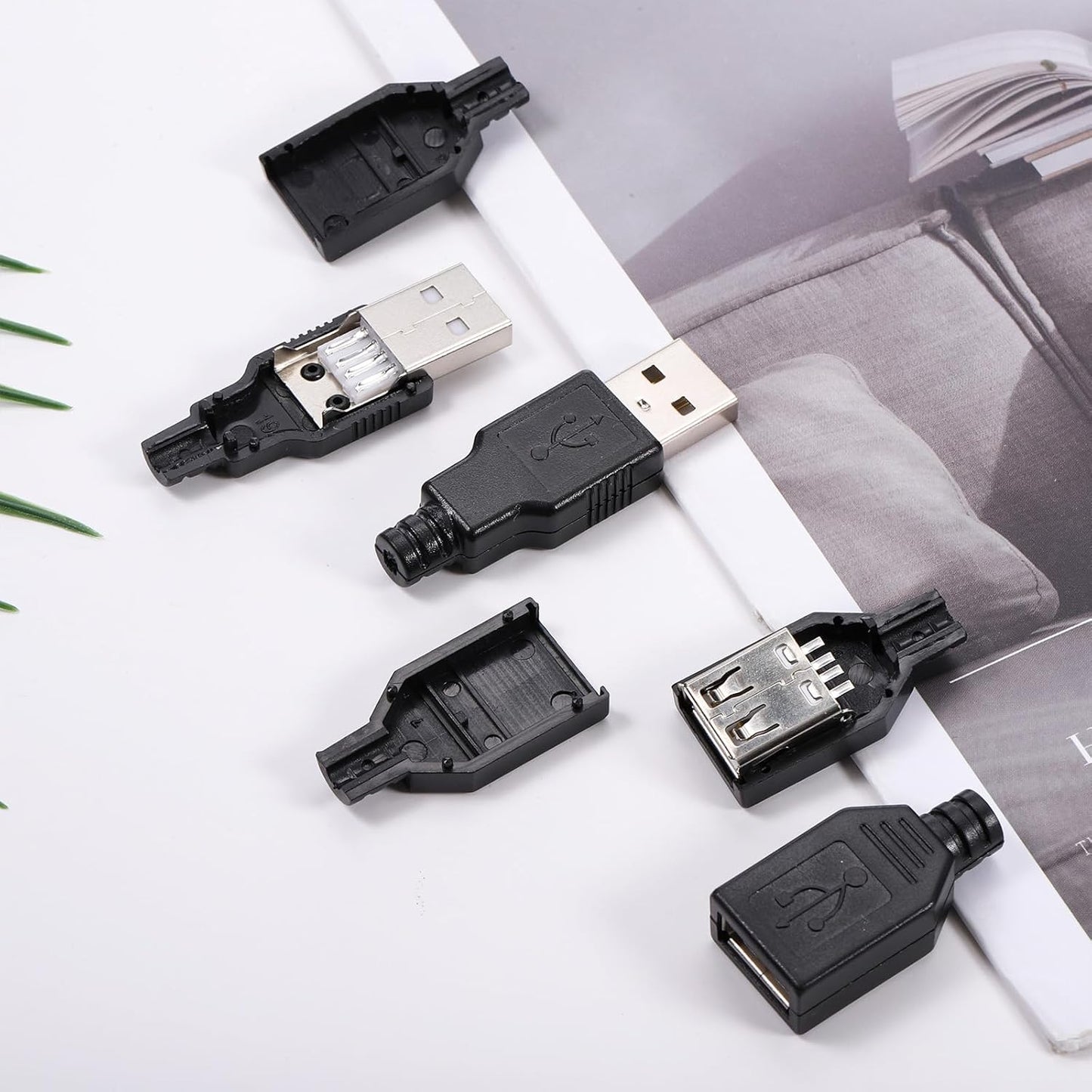 Conector USB 2.0 tipo A macho 4 pines plástico negro