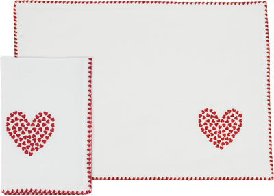 Set 8 manteles y servilletas bordados corazón rojo 13x19/18x18pulg