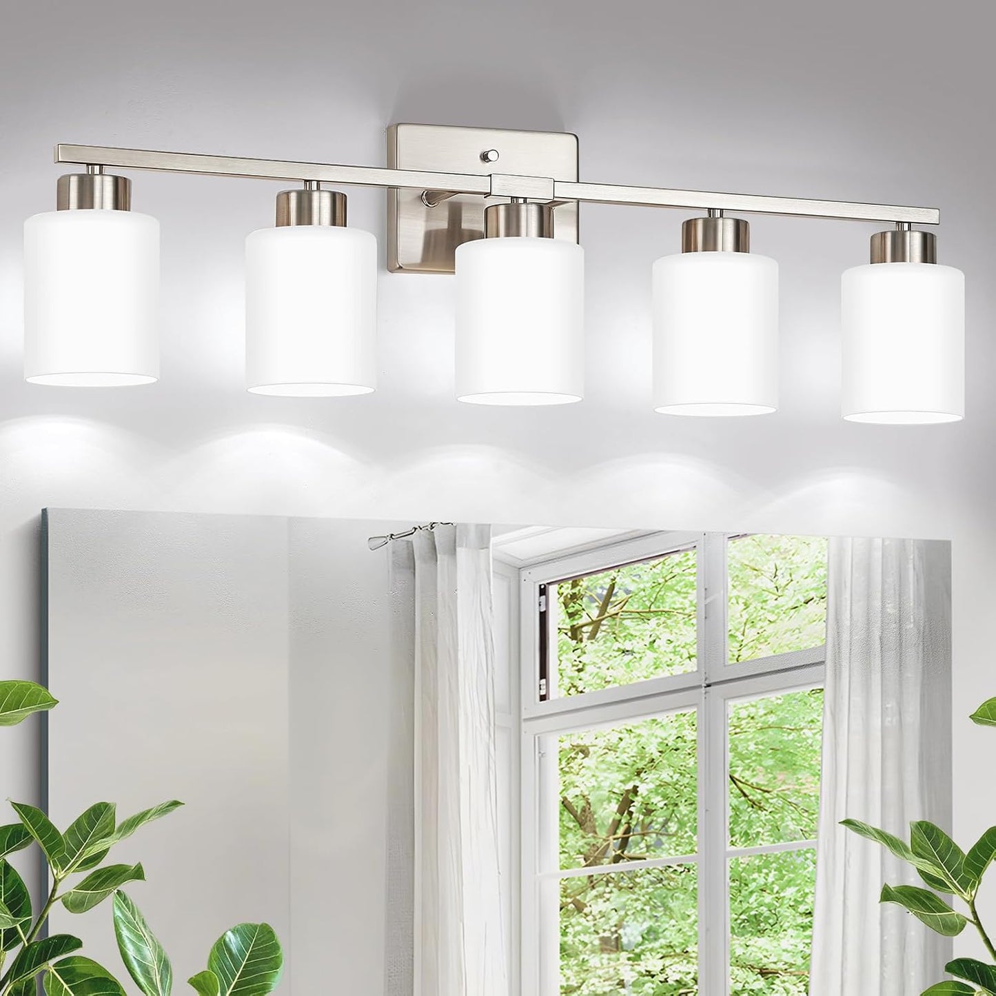 Lámpara baño níquel cepillado 5 luces vidrio esmerilado blanco