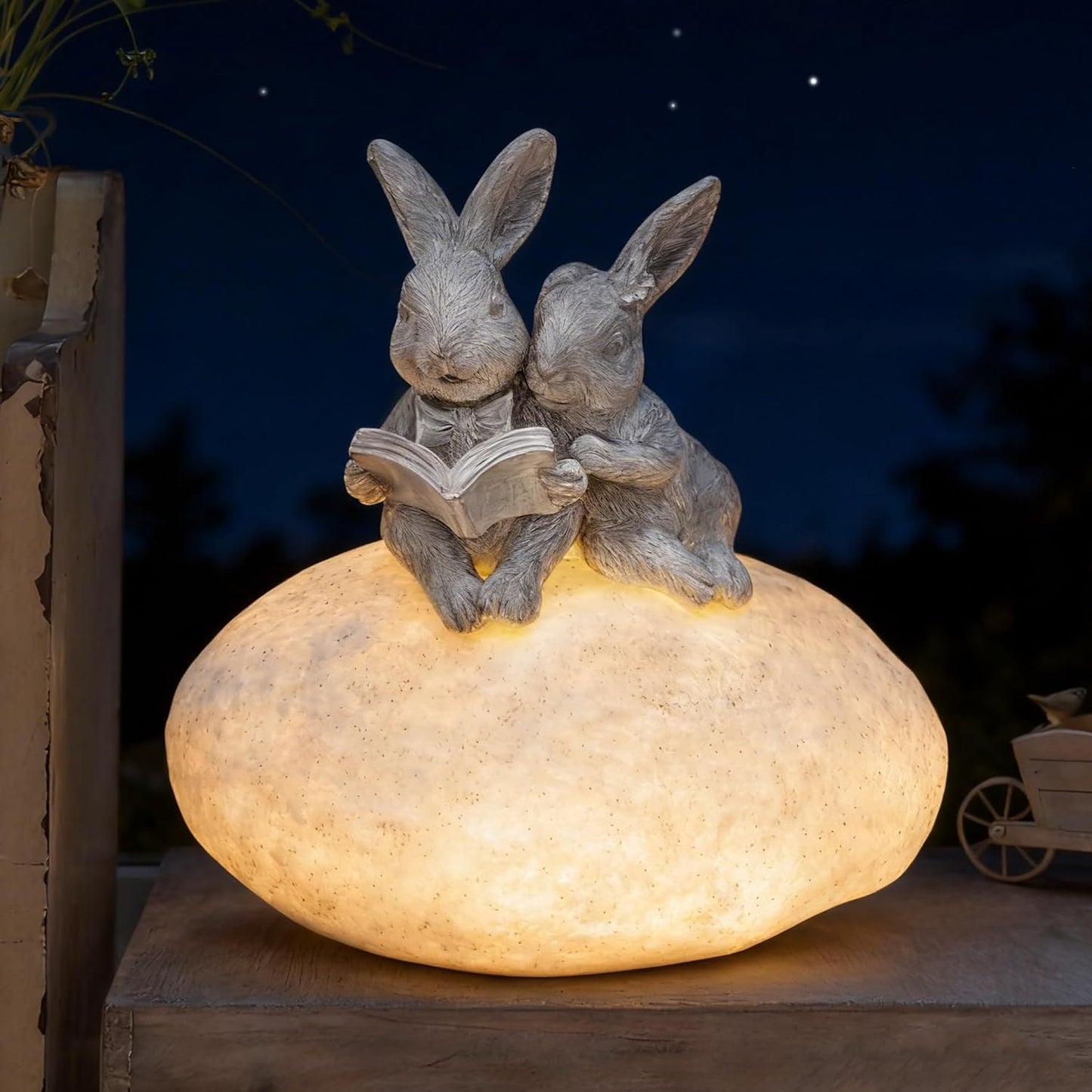 Estatua conejo solar LED para jardín y patio
