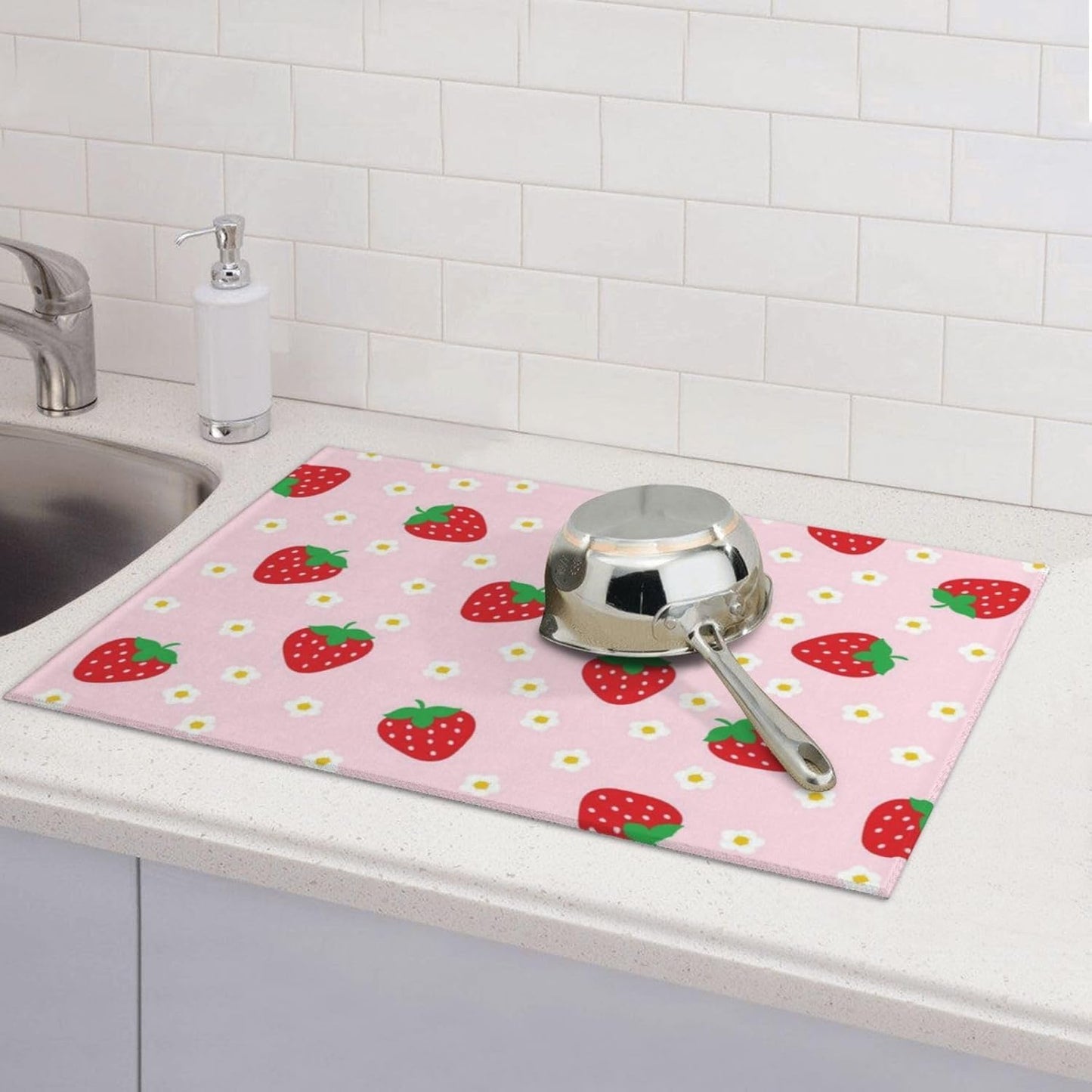 Tapete secador de platos de fresas para encimera de microfibra
