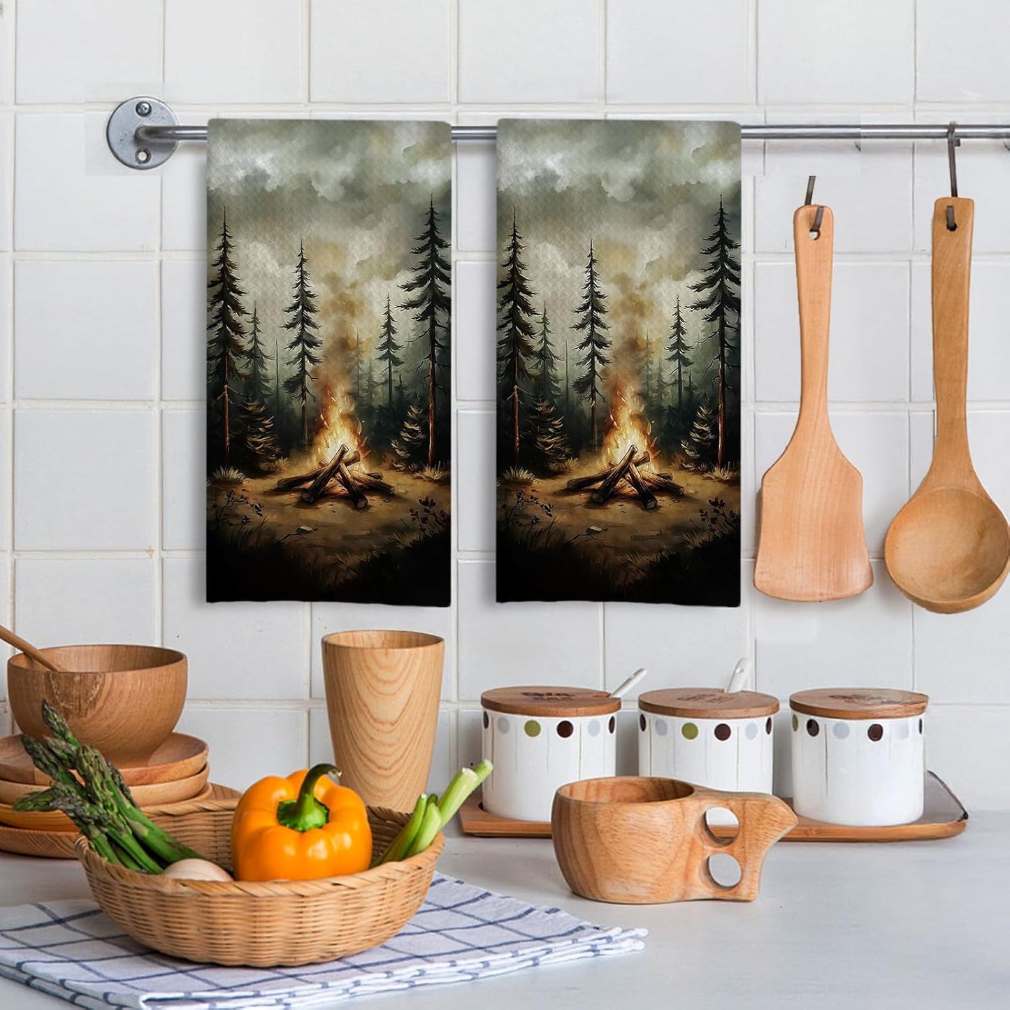 Toallas de cocina decorativas Gloomy Sky Forest 16 x 24 pulgadas