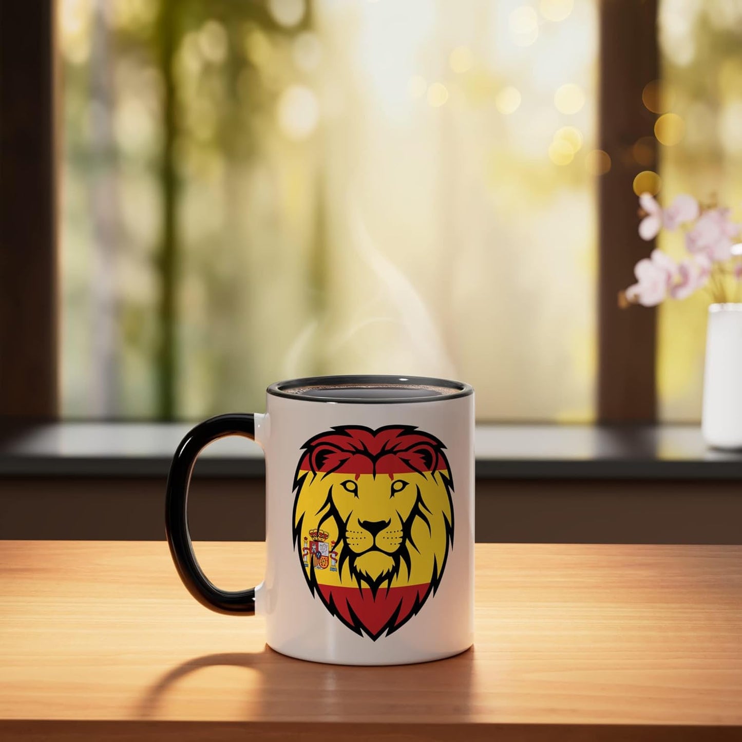 Taza de cerámica Heritage con diseño de cabeza de león en negro y blanco