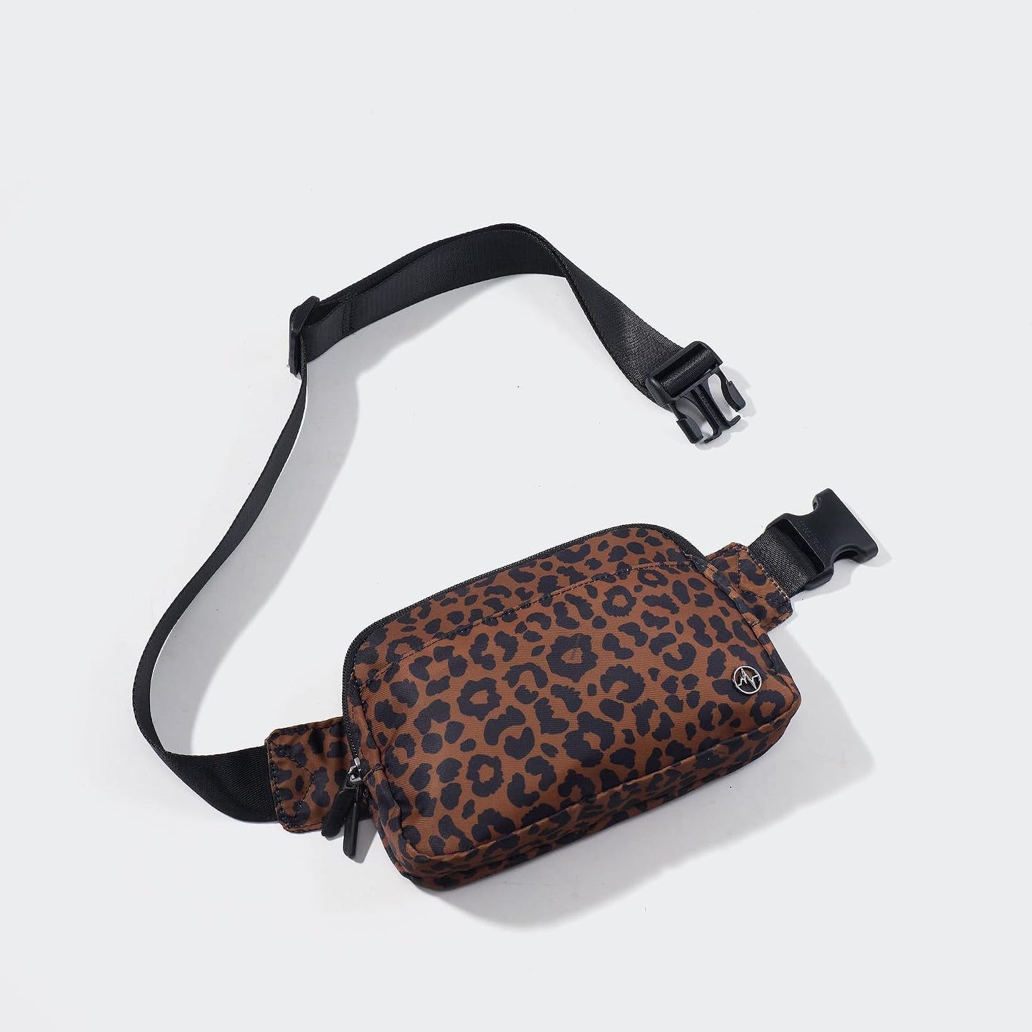 Riñonera mujer 5 bolsillos cremallera nailon leopardo