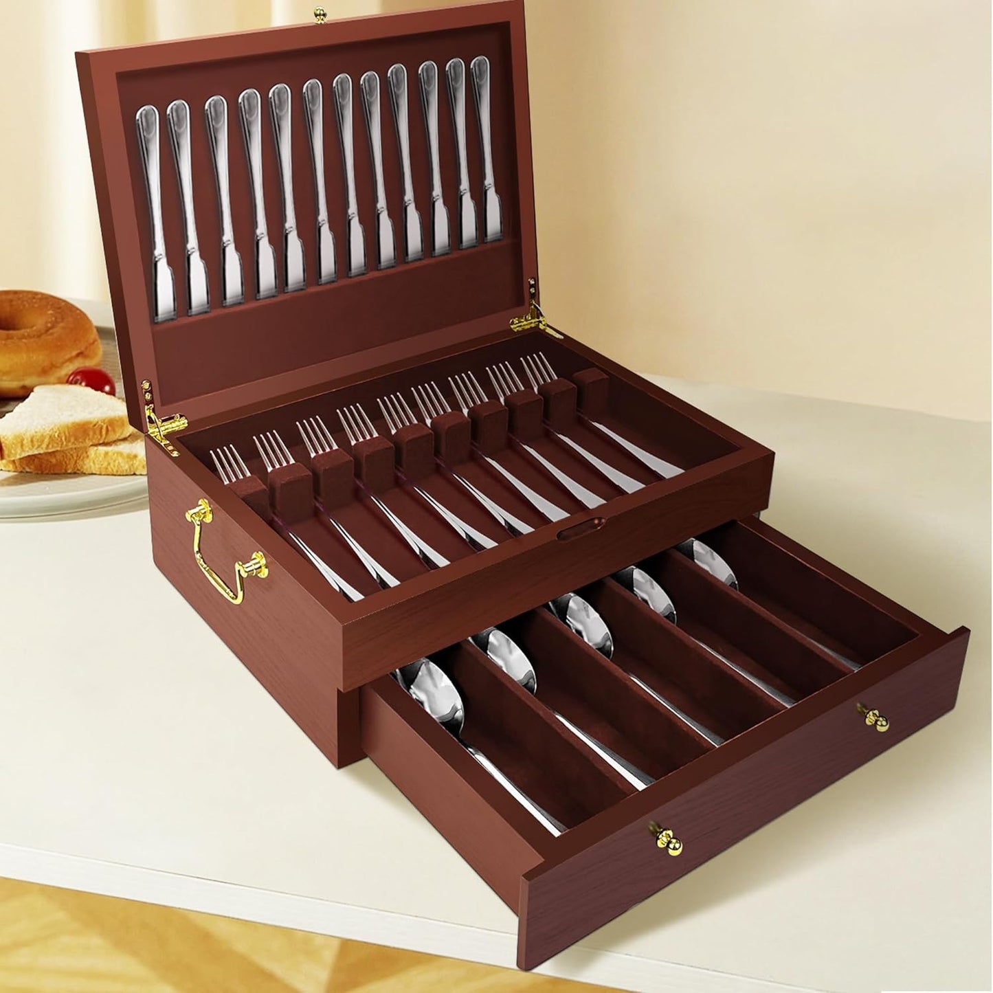 Caja cubiertos madera maciza con tapa asa y forro fieltro