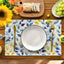 Mantel individual de verano Artoid Mode con hojas azules y amarillas 12 x 18
