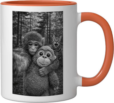 Taza cerámica Sad Monkey Meme con gato viral en color naranja/blanco