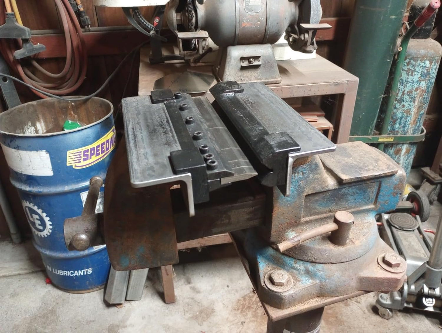 Dobladora freno magnética 8pulg para acero 14Ga aluminio