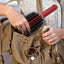 Cepillo pelo con compartimento secreto rojo