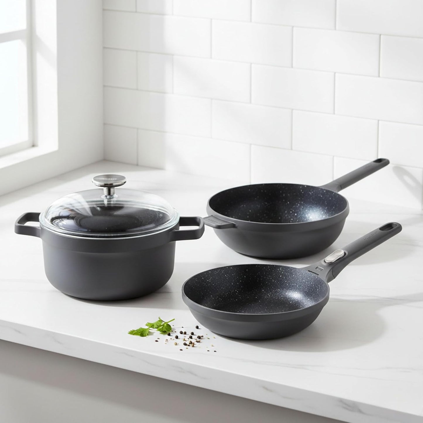 Set 4 Utensilios Antiadherente Aluminio Fundido con Tapa Vidrio