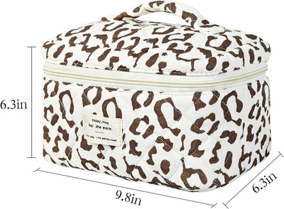 Bolsa maquillaje acolchada floral marrón estética viaje